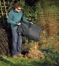 Black & Decker BLACK+DECKER GW3030-QS Bladblazer - 3000W - 50L Opvangbak - 16:1 Volumereductie 19 Black & Decker BLACK+DECKER GW3030-QS Bladblazer - 3000W - 50L Opvangbak - 16:1 Volumereductie -Tuingereedschap Winkel 1070x1200