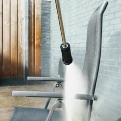 VONROC Hogedrukreiniger V22-2 2200W – 170 Bar – 450 L/h – Incl. 8m Slang, Terrasreiniger, Reinigingstank En Meer 16 VONROC Hogedrukreiniger V22-2 2200W – 170 Bar – 450 L/h – Incl. 8m Slang, Terrasreiniger, Reinigingstank En Meer -Tuingereedschap Winkel 1200x1200 155