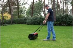 Kreator KRTGR9101 Tuinwals - 50 Cm Werkbreedte 9 Kreator KRTGR9101 Tuinwals - 50 Cm Werkbreedte -Tuingereedschap Winkel 1200x794 4