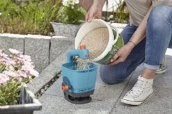 GARDENA - Handstrooier M - Strooikar- 100m2 - 1.8 Liter -Tuingereedschap Winkel 1200x799 136