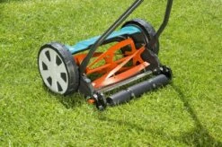 GARDENA Kooimesmaaier 330 Grasmaaier - Maaibreedte 33 Cm - Gazons Tot Ca. 150 M² -Tuingereedschap Winkel 1200x799 148