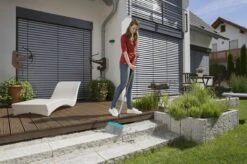 GARDENA Combisystem Terrasbezem - Breedte 32cm - Geadviseerde Steellengte 130cm -Tuingereedschap Winkel 1200x799 192