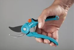 GARDENA - Classic B/S-M Bypass Snoeischaar - Ø 22mm - 25 Jaar Garantie 17 GARDENA - Classic B/S-M Bypass Snoeischaar - Ø 22mm - 25 Jaar Garantie -Tuingereedschap Winkel 1200x800 167