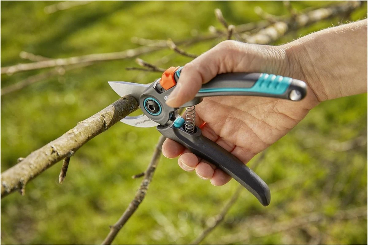 GARDENA - ExpertCut - Snoeischaar - 22 Diameter Tak 4 GARDENA - ExpertCut - Snoeischaar - 22 Diameter Tak - Afbeelding 4