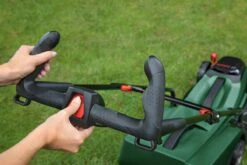 Bosch CityMower 18V-32-300 Grasmaaier - Maaibreedte 32 Cm - Zonder Accu En Lader 22 Bosch CityMower 18V-32-300 Grasmaaier - Maaibreedte 32 Cm - Zonder Accu En Lader -Tuingereedschap Winkel 1200x800 250