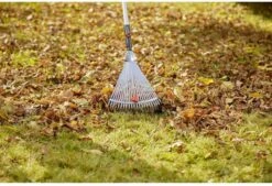 GARDENA Combisysteem Bladhark Hark - Werkbreedte Verstelbaar 30/50 Cm - Aanbevolen Steellengte 130 Cm -Tuingereedschap Winkel 1200x823 5