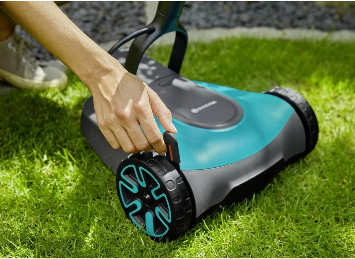 GARDENA - Grasmaaier - HandyMower - 22/18V P4A Solo (Zonder Accu) 14 GARDENA - Grasmaaier - HandyMower - 22/18V P4A Solo (Zonder Accu) - Afbeelding 14