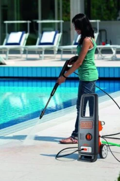 Black & Decker BLACK+DECKER Hogedrukreiniger BXPW1600PE - 1600 Watt - 125 Bar - 420 L/u - Verrijdbaar -Tuingereedschap Winkel 799x1200 6