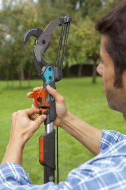 GARDENA Combisysteem Aambeeld Boomschaar Takkenschaar - 35mm 11 GARDENA Combisysteem Aambeeld Boomschaar Takkenschaar - 35mm -Tuingereedschap Winkel 800x1200 25