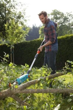 GARDENA - TCS 720/20 Kettingzaag - Max Bereik 4.40m 14 GARDENA - TCS 720/20 Kettingzaag - Max Bereik 4.40m -Tuingereedschap Winkel 800x1200 66